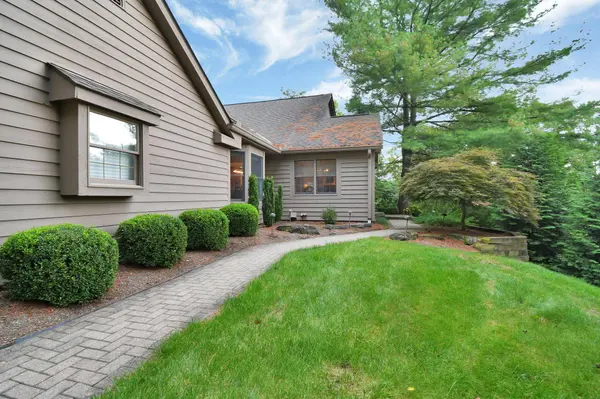 73 Donald Ross Drive, Granville, OH 43023
