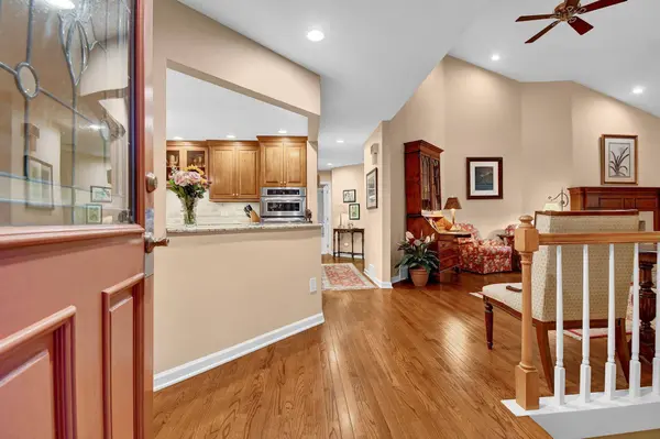 73 Donald Ross Drive, Granville, OH 43023