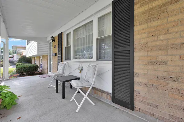 81 Fieldpoint Road, Heath, OH 43056