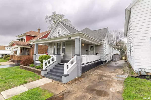 1427 SPRUCE ST, Quincy, IL 62301