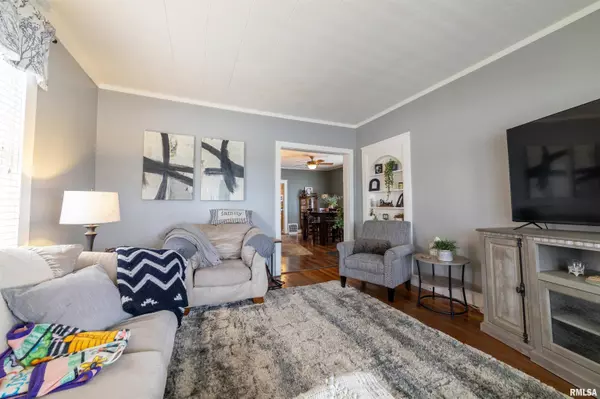 1427 SPRUCE ST, Quincy, IL 62301