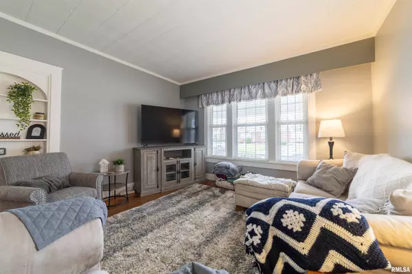 1427 SPRUCE ST, Quincy, IL 62301