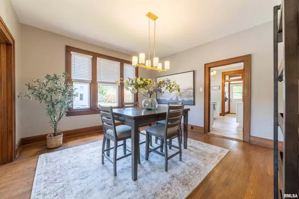 744 S 15TH ST, Quincy, IL 62301