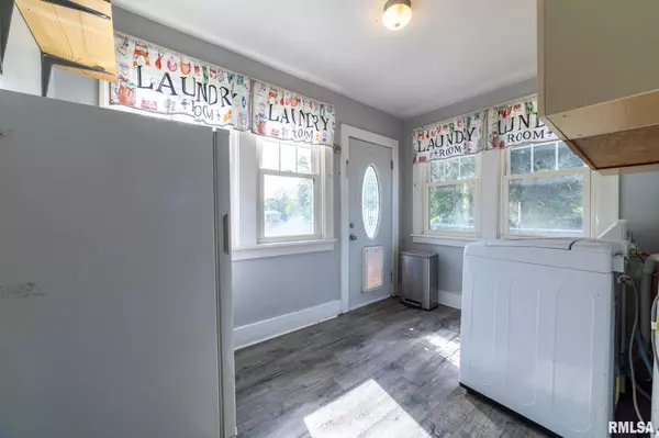 309 W STATE ST, Payson, IL 62360