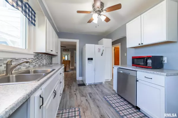 309 W STATE ST, Payson, IL 62360