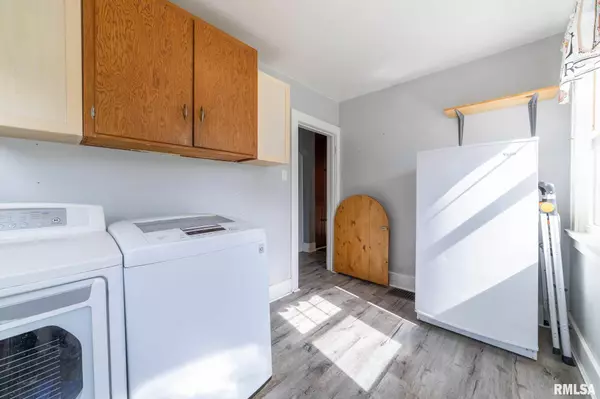 309 W STATE ST, Payson, IL 62360