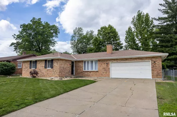 2707 Ken Ray DR, Quincy, IL 62301