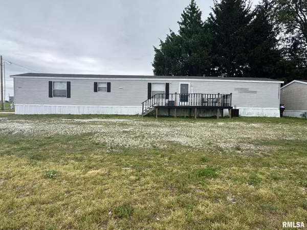 5128 W Paradise LN, Quincy, IL 62305