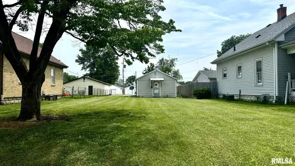 2704 Lind ST, Quincy, IL 62301