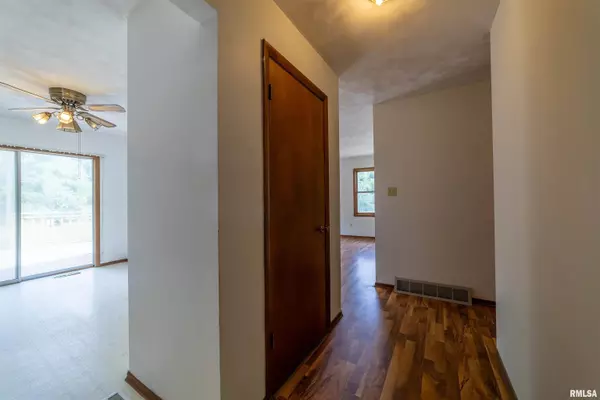 2700 NORTHRIDGE DR, Quincy, IL 62301