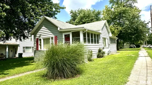 629 CHERRY ST, Quincy, IL 62301