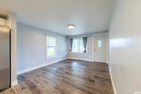 1707 JACKSON ST, Quincy, IL 62301