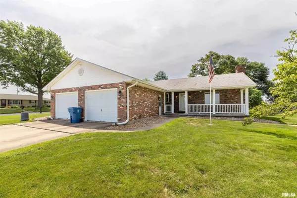 2020 S 40TH ST, Quincy, IL 62305