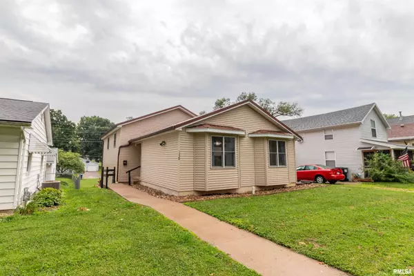 1628 SPRUCE ST, Quincy, IL 62301