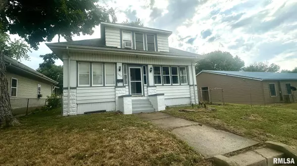 1324 N 6TH ST, Quincy, IL 62301