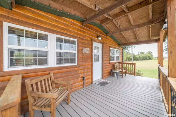 85 N County Road 2940 RD, Augusta, IL 62311