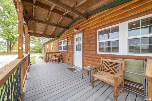 85 N County Road 2940 RD, Augusta, IL 62311