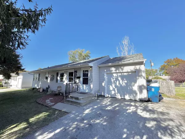 3229 N COLLEGE AVE, Quincy, IL 62301