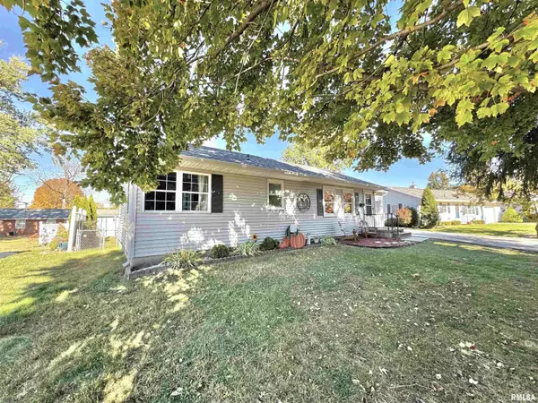 3229 N COLLEGE AVE, Quincy, IL 62301