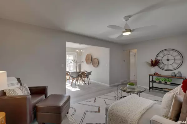 506 MAGNOLIA ST, Payson, IL 62360