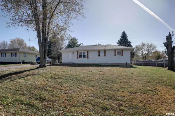 506 MAGNOLIA ST, Payson, IL 62360