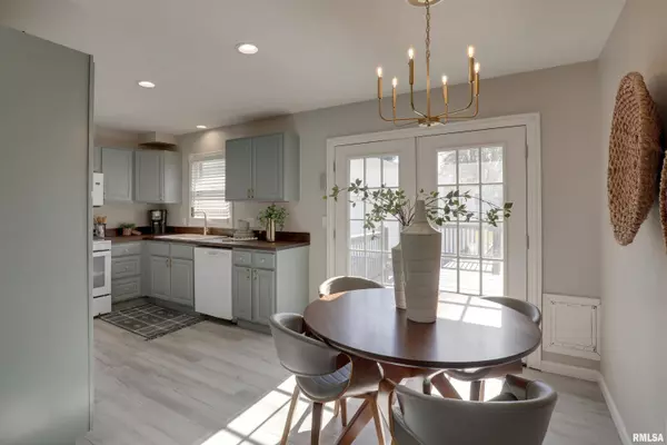 506 MAGNOLIA ST, Payson, IL 62360