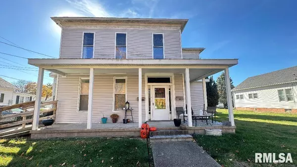 324 W WASHINGTON ST, Rushville, IL 62681