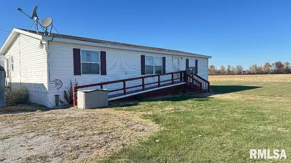 3734 W 5TH ST, Quincy, IL 62305