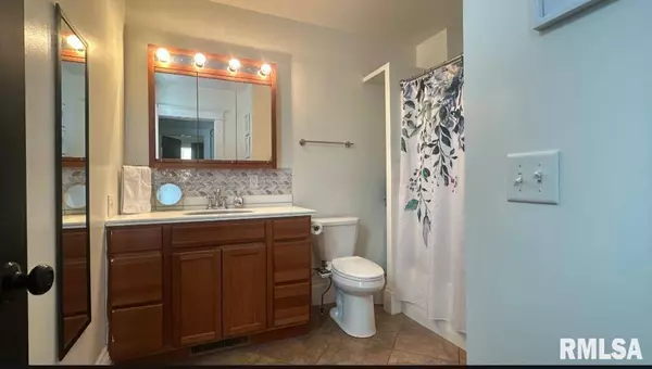 1431 OHIO ST, Quincy, IL 62301