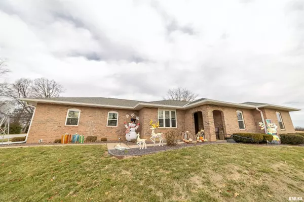 1006 Abbey Ridge, Quincy, IL 62305