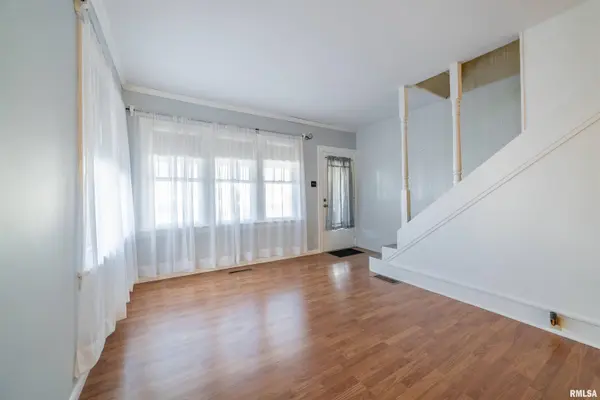 2210 JEFFERSON ST, Quincy, IL 62320