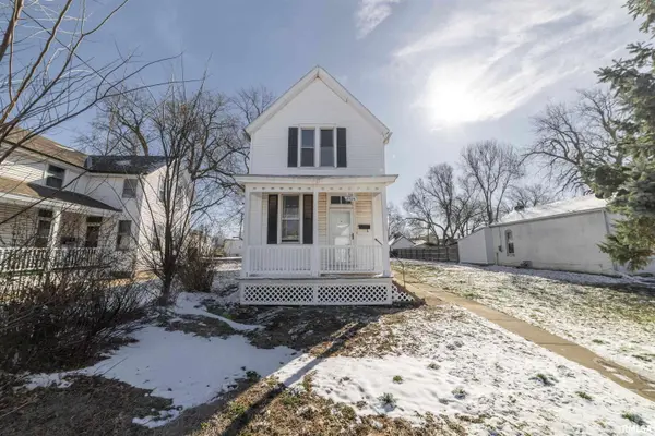 1324 N 9TH ST, Quincy, IL 62301