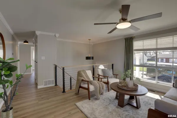 619 MEADOW LARK DR, Quincy, IL 62305