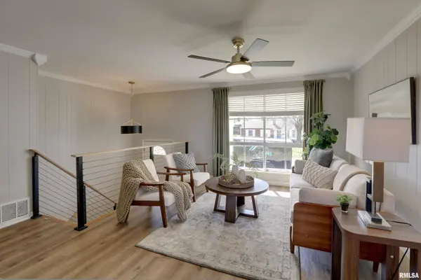 619 MEADOW LARK DR, Quincy, IL 62305