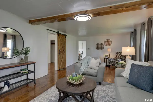 121 N BROAD ST, Loraine, IL 62349