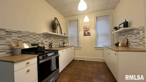 522 ADAMS ST, Quincy, IL 62301