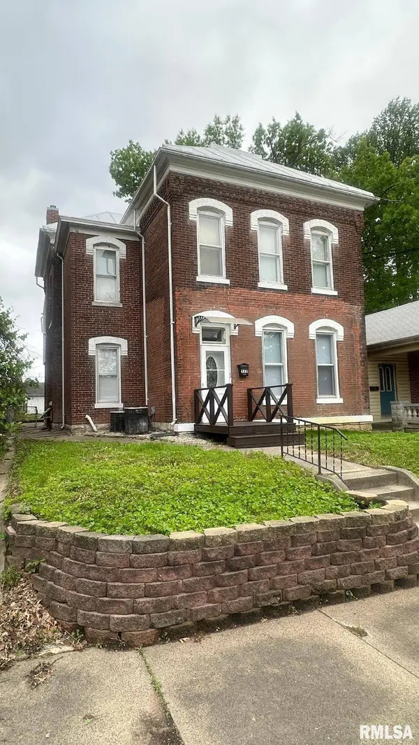 522 ADAMS ST, Quincy, IL 62301
