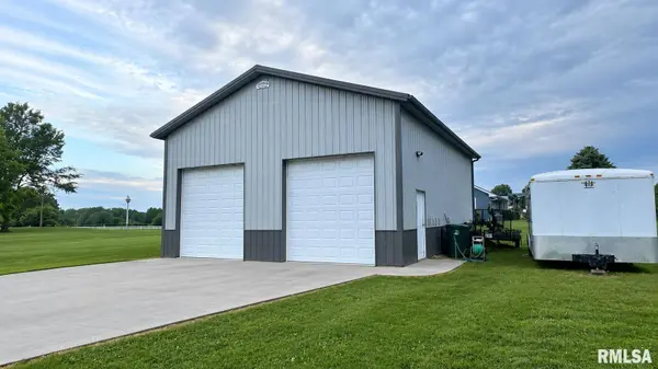 621 Kochs LN, Quincy, IL 62305