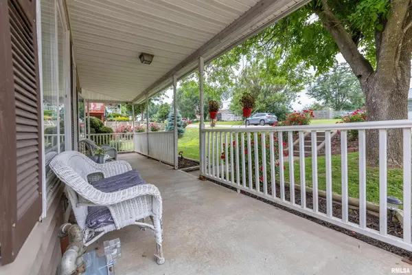 1638 N 18TH ST, Quincy, IL 62301