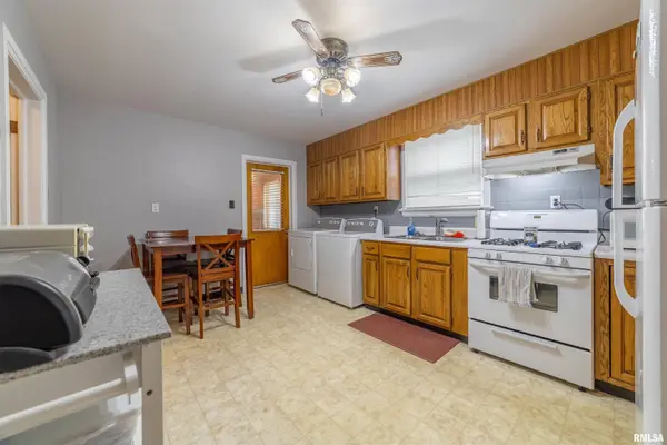 617 S 22ND ST, Quincy, IL 62301