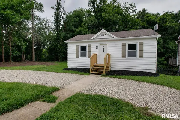 1727 N 18TH ST, Quincy, IL 62301