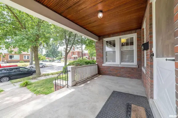 1101 MADISON ST, Quincy, IL 62301