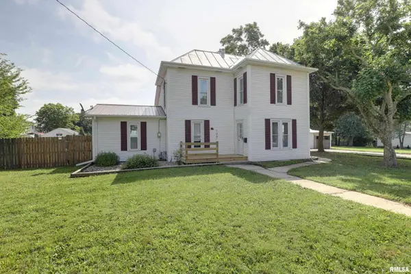 109 Sillman ST, Payson, IL 62360