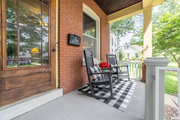 2305 ELM ST, Quincy, IL 62301