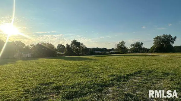 6700 BROADWAY ST #East Lot, Quincy, IL 62305