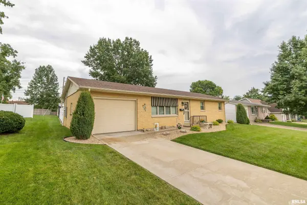 307 GLENDALE DR, Quincy, IL 62301