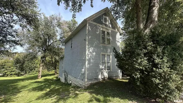 327 - 329 LOCUST ST