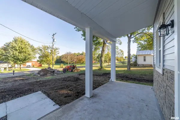 309 N MAIN ST, Payson, IL 62360