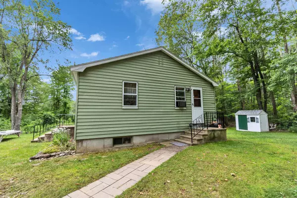 17 Hathorn RD, Jaffrey, NH 03452