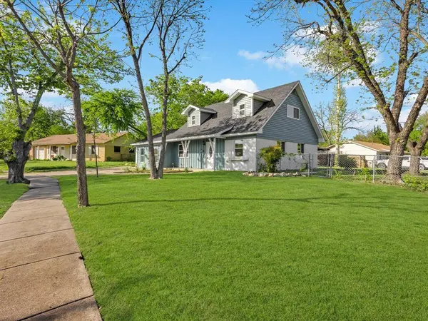400 Pittman Avenue, Everman, TX 76140